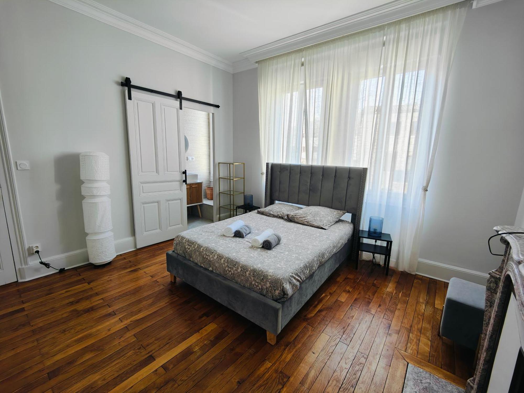Self-Checkin Town House - Rooms To Rent In A Beautiful Modern Town House - Not A Hotel - Location De Chambres Avec Arrivee En Autonomie - Extra Fee For Sheets And Towels - Private Parking - Check Your Plateform Inbox And Follow Check-In Instructions Saint-Romain-en-Gal Exterior foto