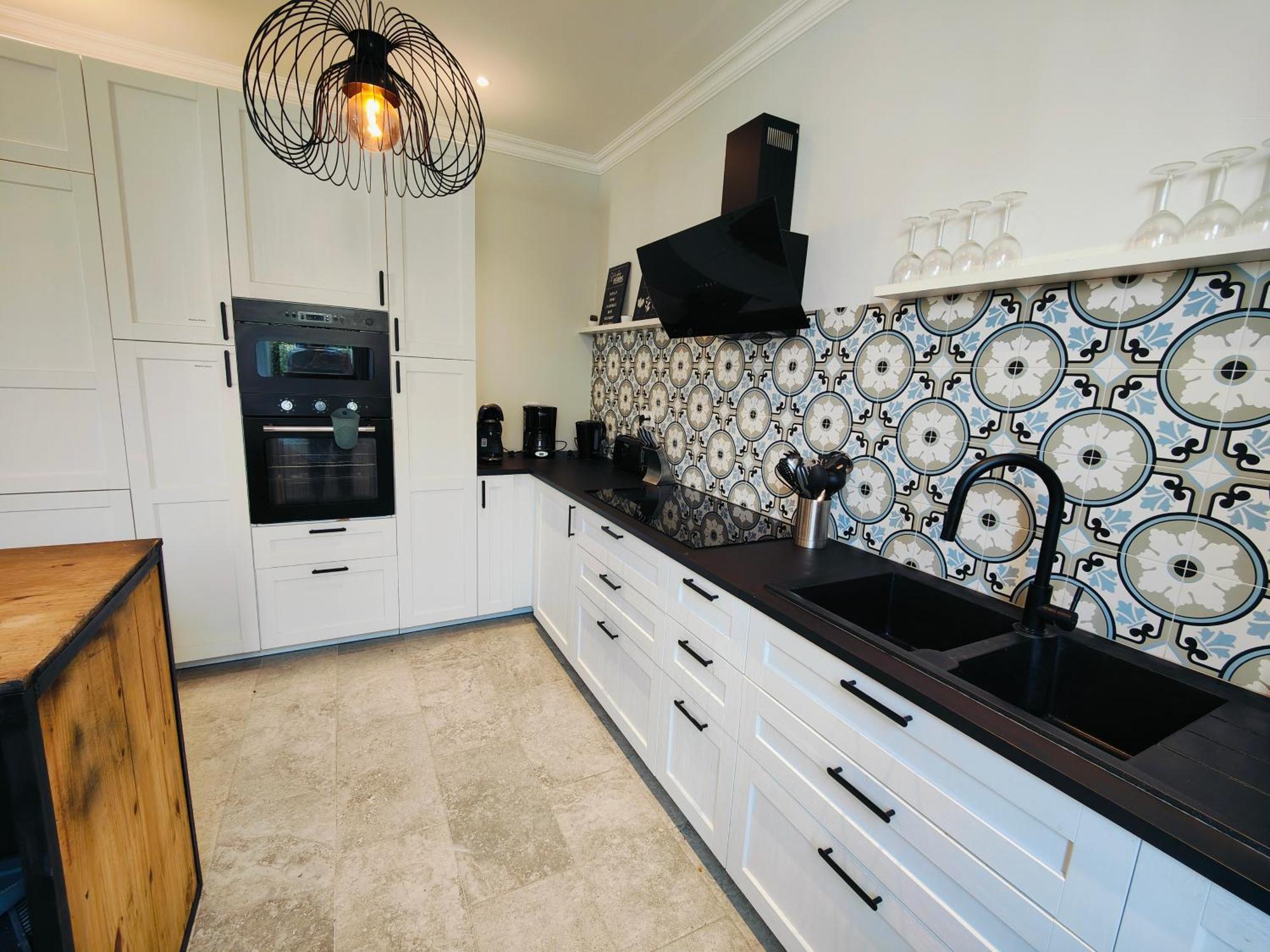 Self-Checkin Town House - Rooms To Rent In A Beautiful Modern Town House - Not A Hotel - Location De Chambres Avec Arrivee En Autonomie - Extra Fee For Sheets And Towels - Private Parking - Check Your Plateform Inbox And Follow Check-In Instructions Saint-Romain-en-Gal Exterior foto